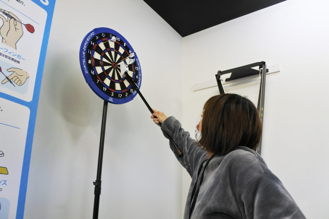 車椅子女子たちがダーツに挑戦 スポーツダーツプロジェクト Sports Darts Project